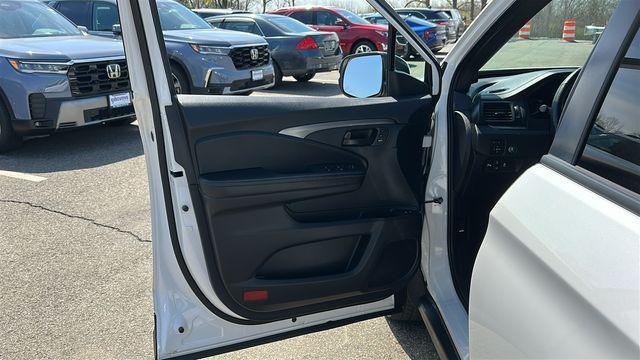 used 2023 Honda Passport car, priced at $32,981