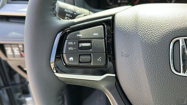 new 2026 Honda Odyssey car, priced at $45,685