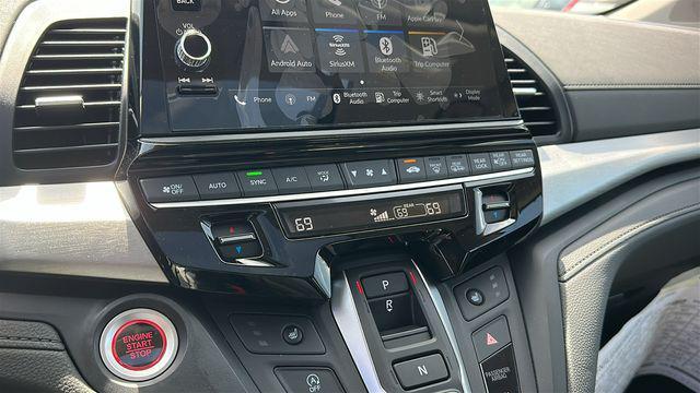 new 2026 Honda Odyssey car, priced at $45,685