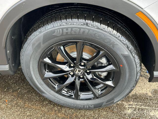 new 2026 Honda CR-V Hybrid car, priced at $41,675