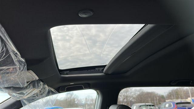 new 2026 Honda CR-V Hybrid car, priced at $41,675