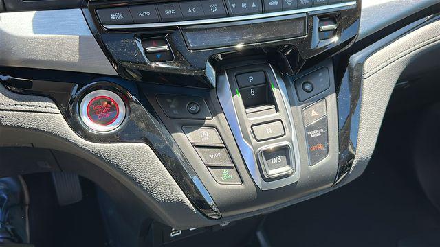 new 2026 Honda Odyssey car, priced at $49,589