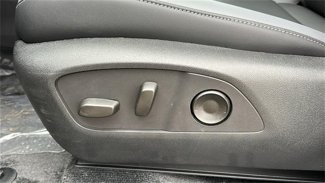 new 2025 Honda Prologue car, priced at $57,350