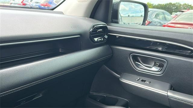 used 2025 Honda Pilot car, priced at $40,998