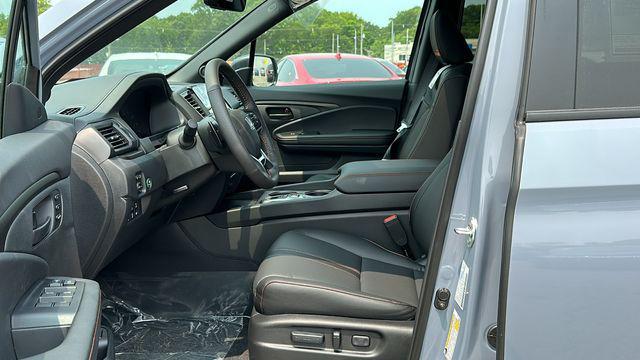 new 2025 Honda Ridgeline car, priced at $48,515