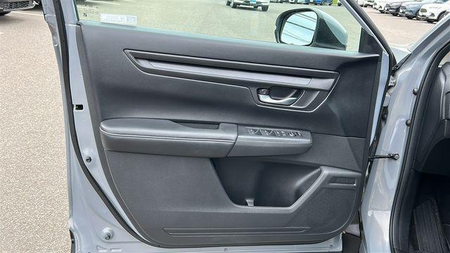 used 2024 Honda CR-V car, priced at $29,557
