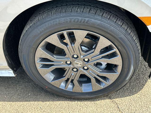 new 2026 Honda Odyssey car, priced at $48,990