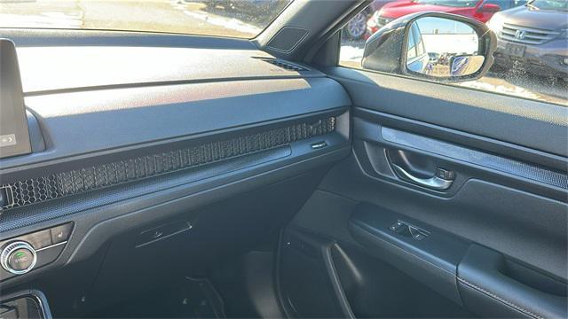 used 2025 Honda CR-V Hybrid car, priced at $36,970