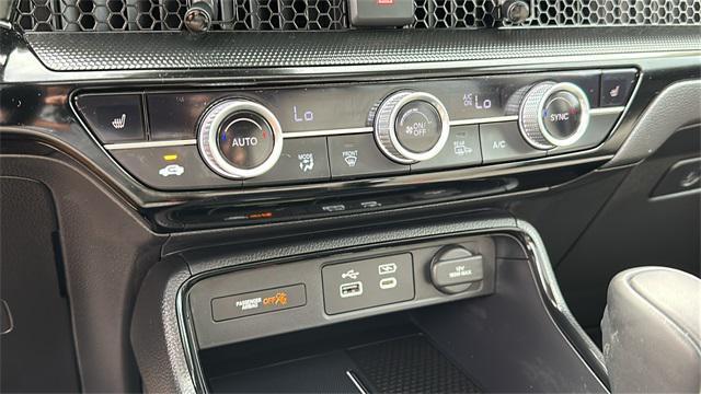 used 2025 Honda CR-V car, priced at $35,990