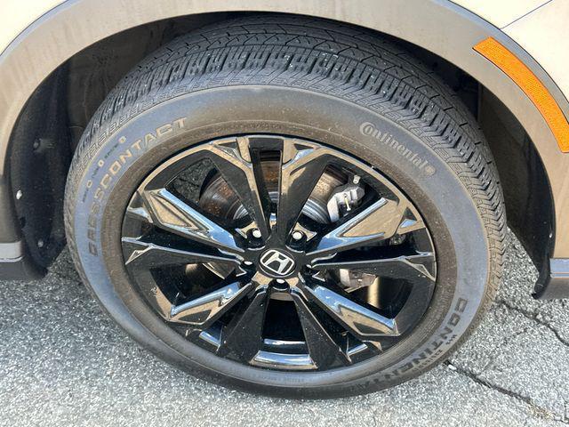 used 2023 Honda CR-V Hybrid car, priced at $36,357