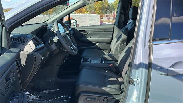 new 2026 Honda Odyssey car, priced at $44,860
