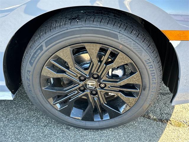 new 2026 Honda Odyssey car, priced at $44,860