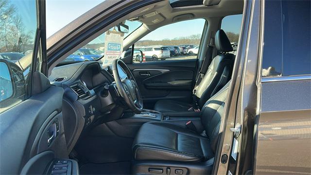 used 2023 Honda Ridgeline car, priced at $34,526