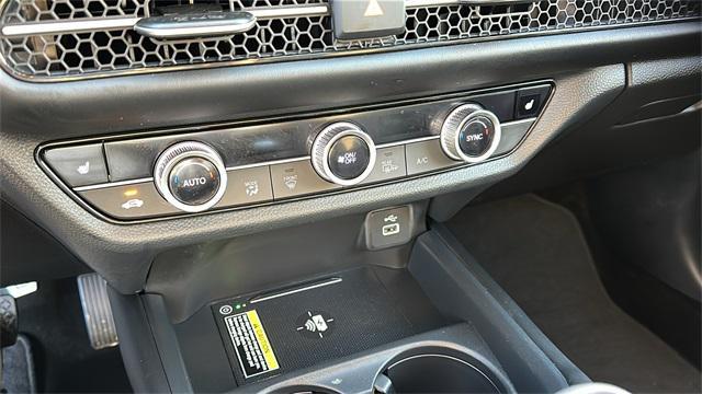 used 2025 Honda HR-V car, priced at $29,475