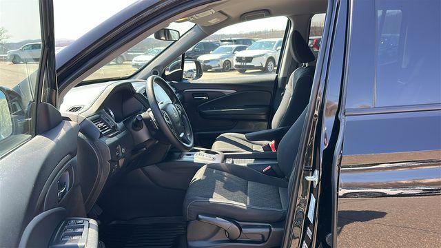 used 2023 Honda Ridgeline car, priced at $29,952