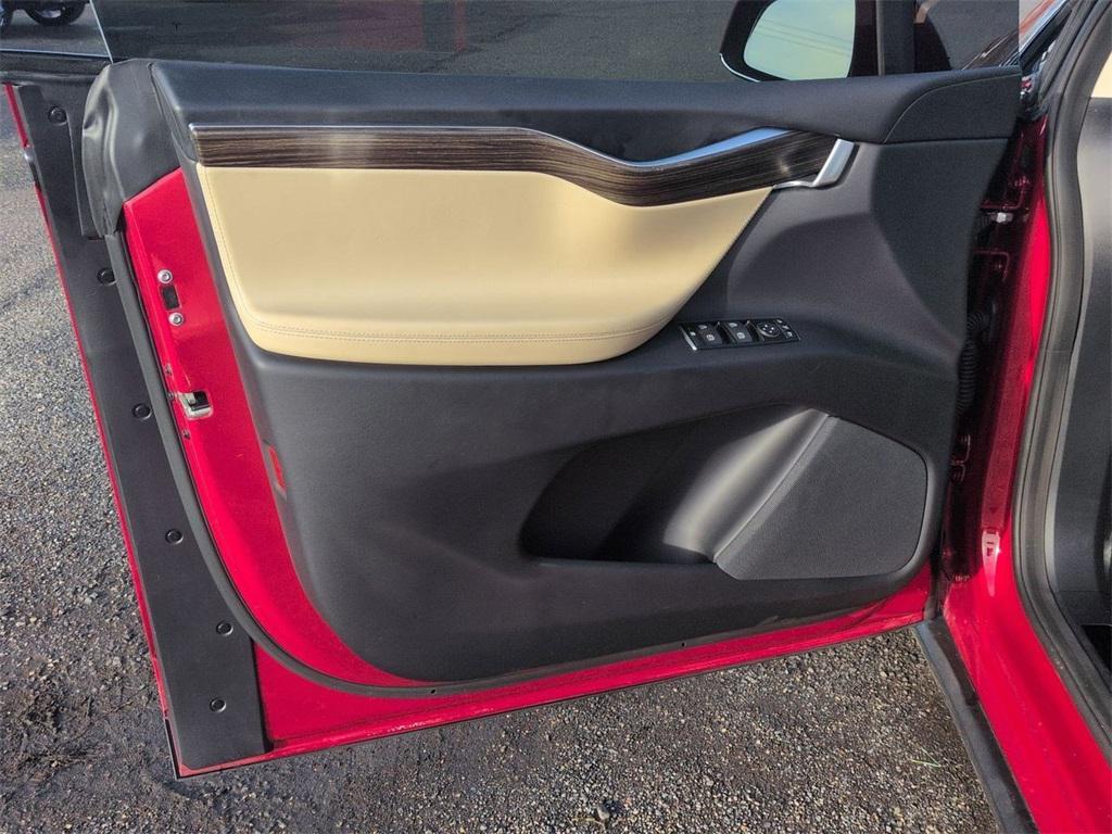 used 2016 Tesla Model X car, priced at $25,915