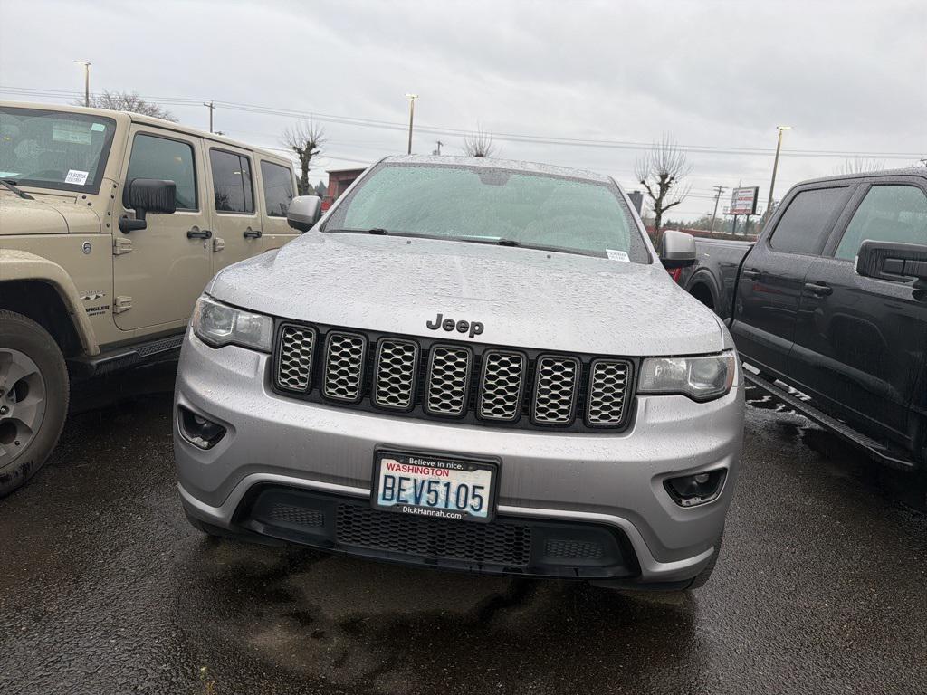 used 2017 Jeep Grand Cherokee car, priced at $16,284