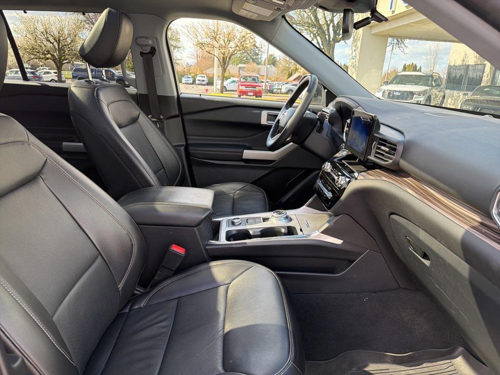 used 2022 Ford Explorer car, priced at $35,687