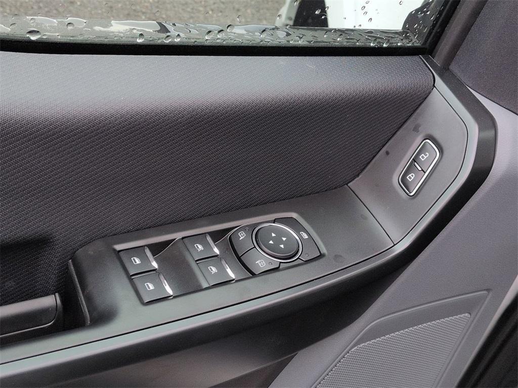 new 2025 Ford F-150 car, priced at $46,725