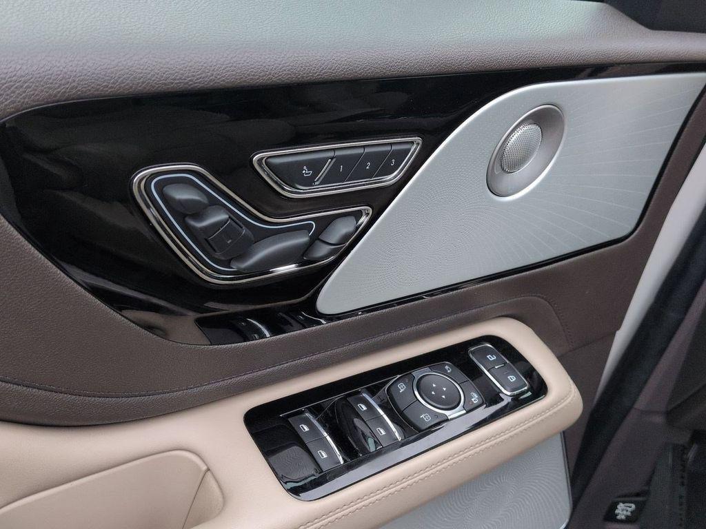 used 2023 Lincoln Aviator car, priced at $42,419