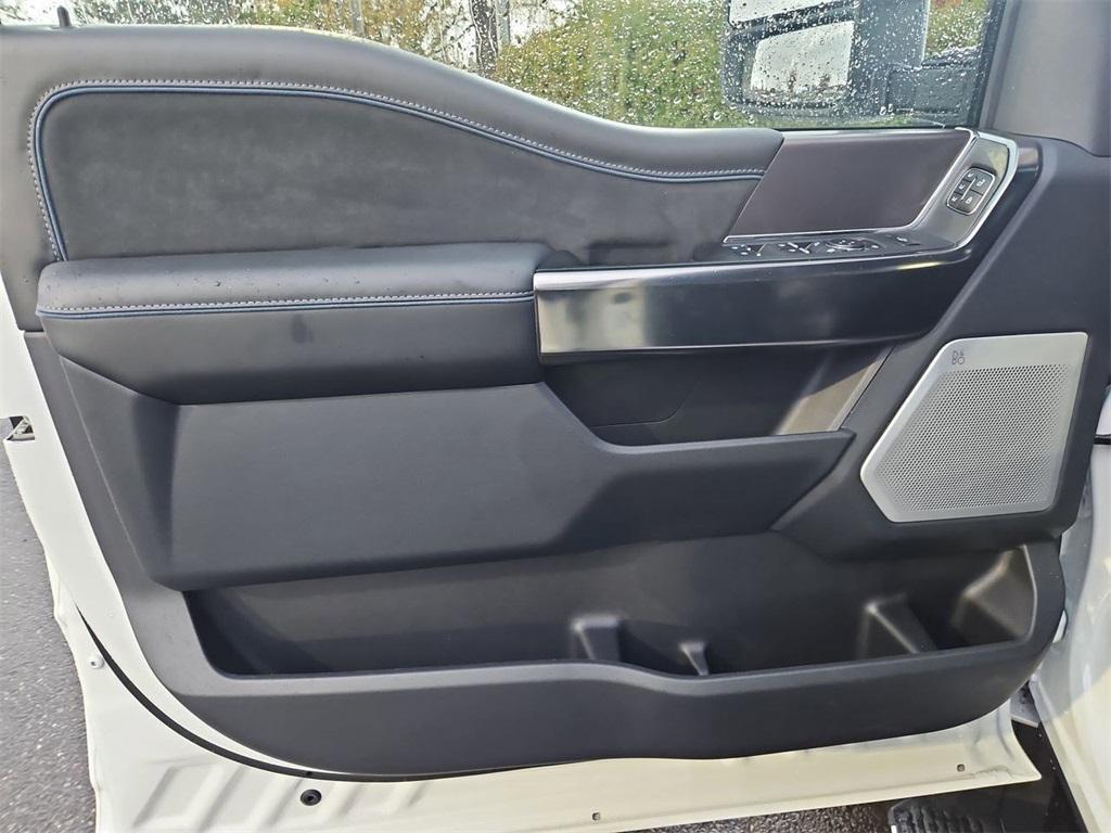 new 2026 Ford F-450 car, priced at $105,655