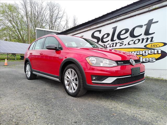 used 2017 Volkswagen Golf Alltrack car, priced at $17,447