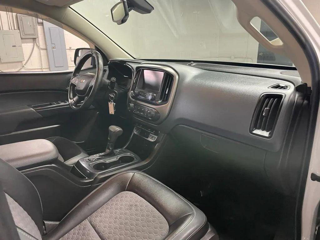 used 2015 Chevrolet Colorado car, priced at $13,995
