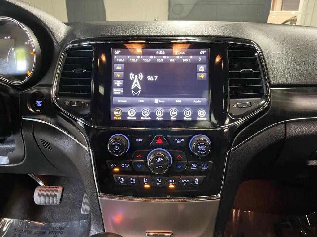 used 2021 Jeep Grand Cherokee car, priced at $28,988