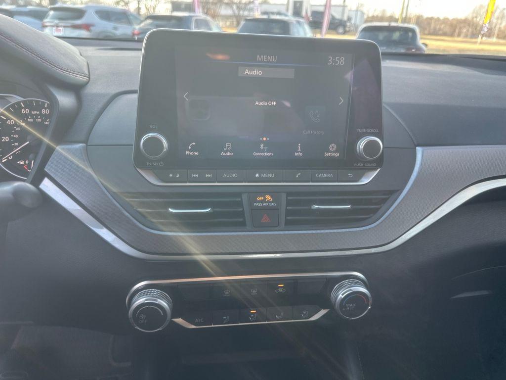 used 2024 Nissan Altima car, priced at $19,995