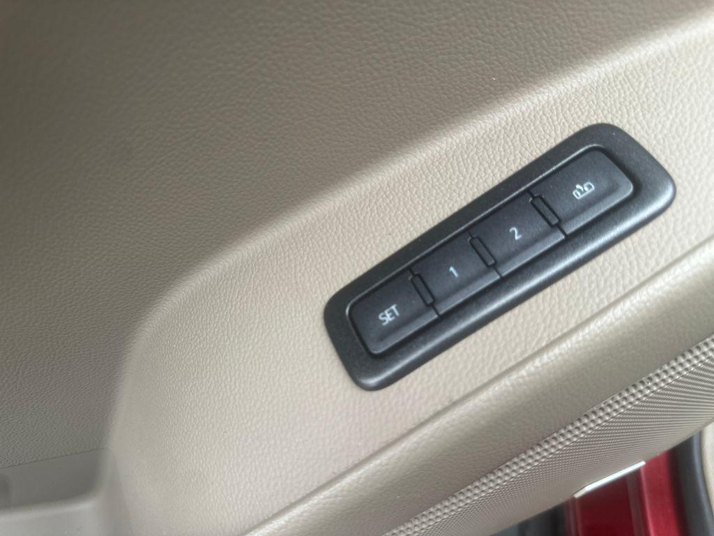 used 2020 GMC Yukon car, priced at $21,410