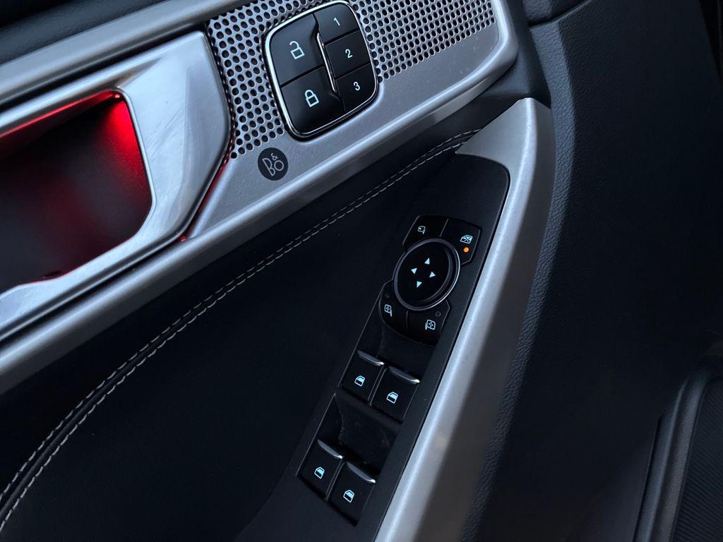 used 2023 Ford Explorer car, priced at $25,000