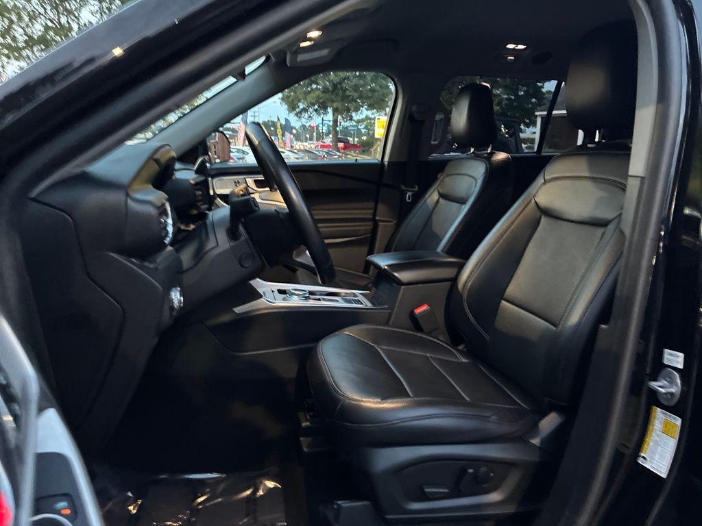 used 2023 Ford Explorer car, priced at $25,000