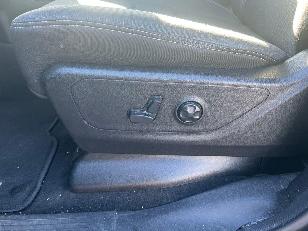 used 2019 Ram 1500 car, priced at $20,000