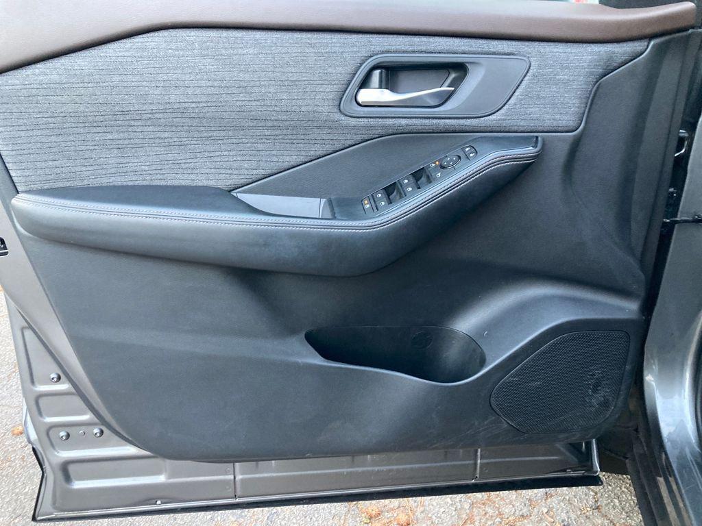 used 2021 Nissan Rogue car, priced at $16,995