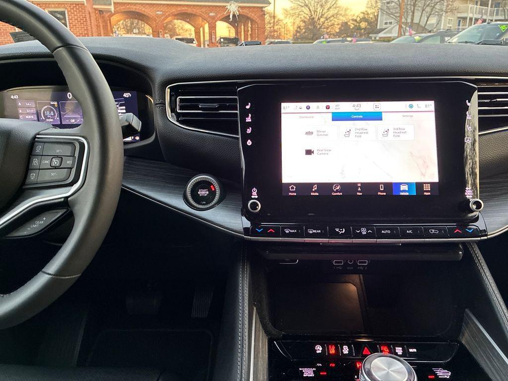 used 2024 Jeep Wagoneer car, priced at $45,830