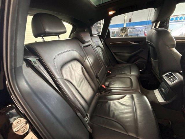 Audi Q5 view 34