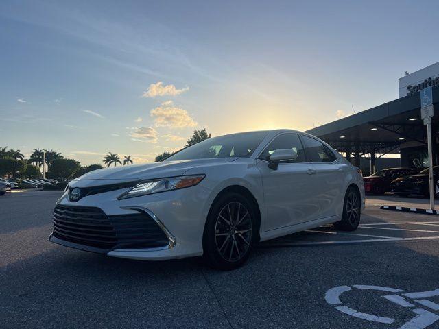 used 2022 Toyota Camry Hybrid car, priced at $29,195