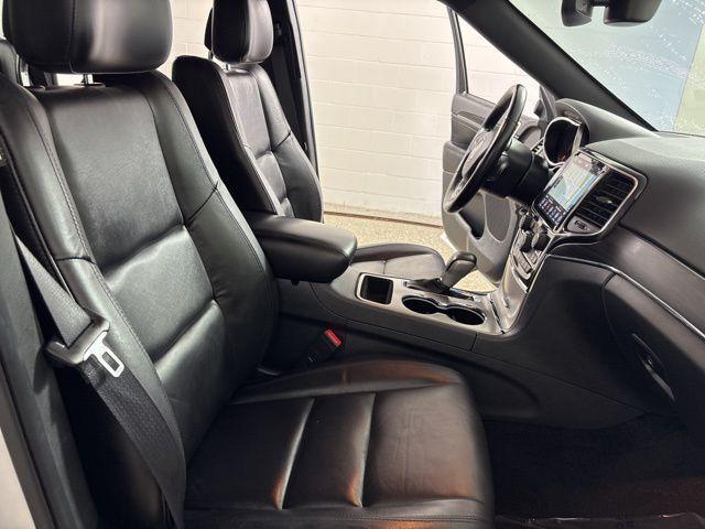 used 2022 Jeep Grand Cherokee WK car, priced at $24,861