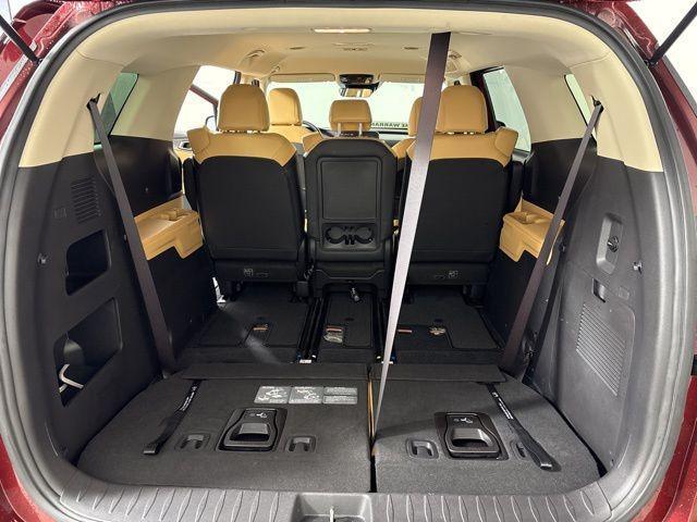 used 2023 Kia Carnival car, priced at $29,351