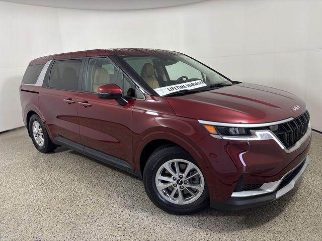 used 2023 Kia Carnival car, priced at $29,351