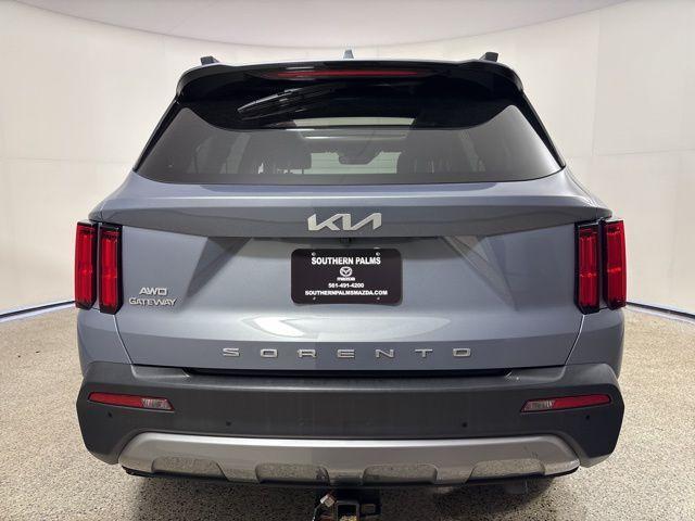 used 2022 Kia Sorento car, priced at $28,078