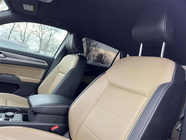 used 2022 Volkswagen Atlas Cross Sport car, priced at $18,995