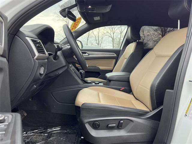 used 2022 Volkswagen Atlas Cross Sport car, priced at $18,995