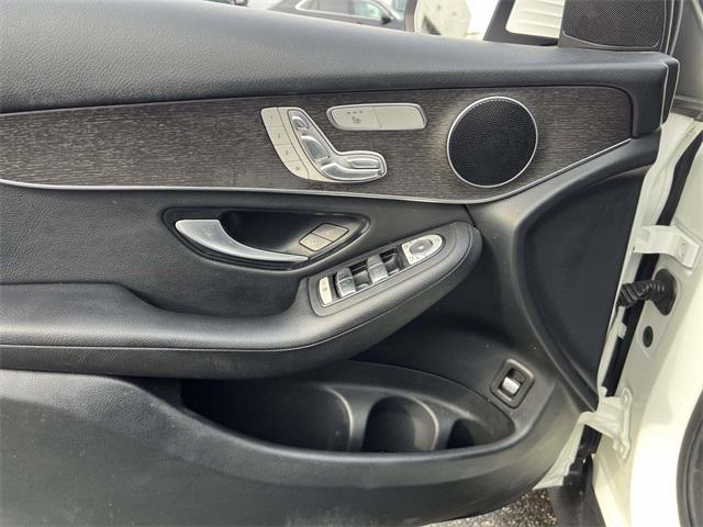 used 2020 Mercedes-Benz GLC 300 car, priced at $20,586