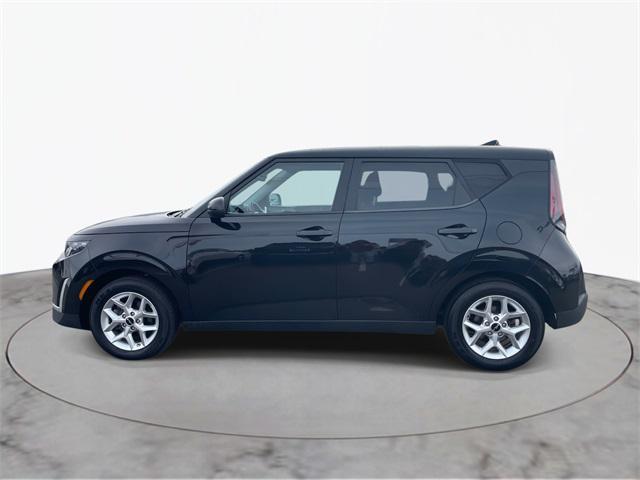 used 2023 Kia Soul car, priced at $13,499