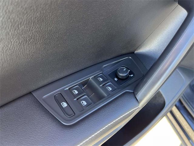 used 2022 Volkswagen Tiguan car, priced at $15,495