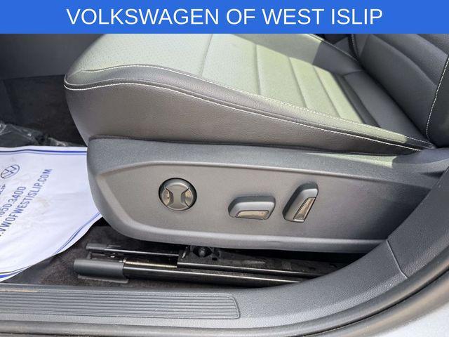 used 2023 Volkswagen Jetta car, priced at $21,913