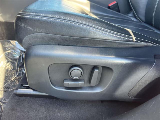 used 2020 Land Rover Range Rover Velar car, priced at $20,801