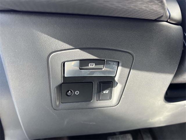 used 2020 Land Rover Range Rover Velar car, priced at $20,801