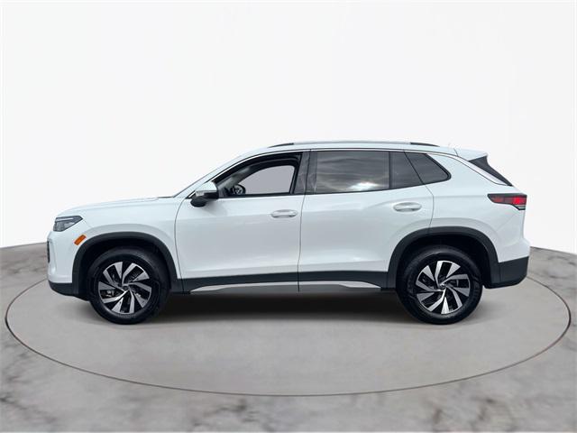 used 2025 Volkswagen Tiguan car, priced at $28,732